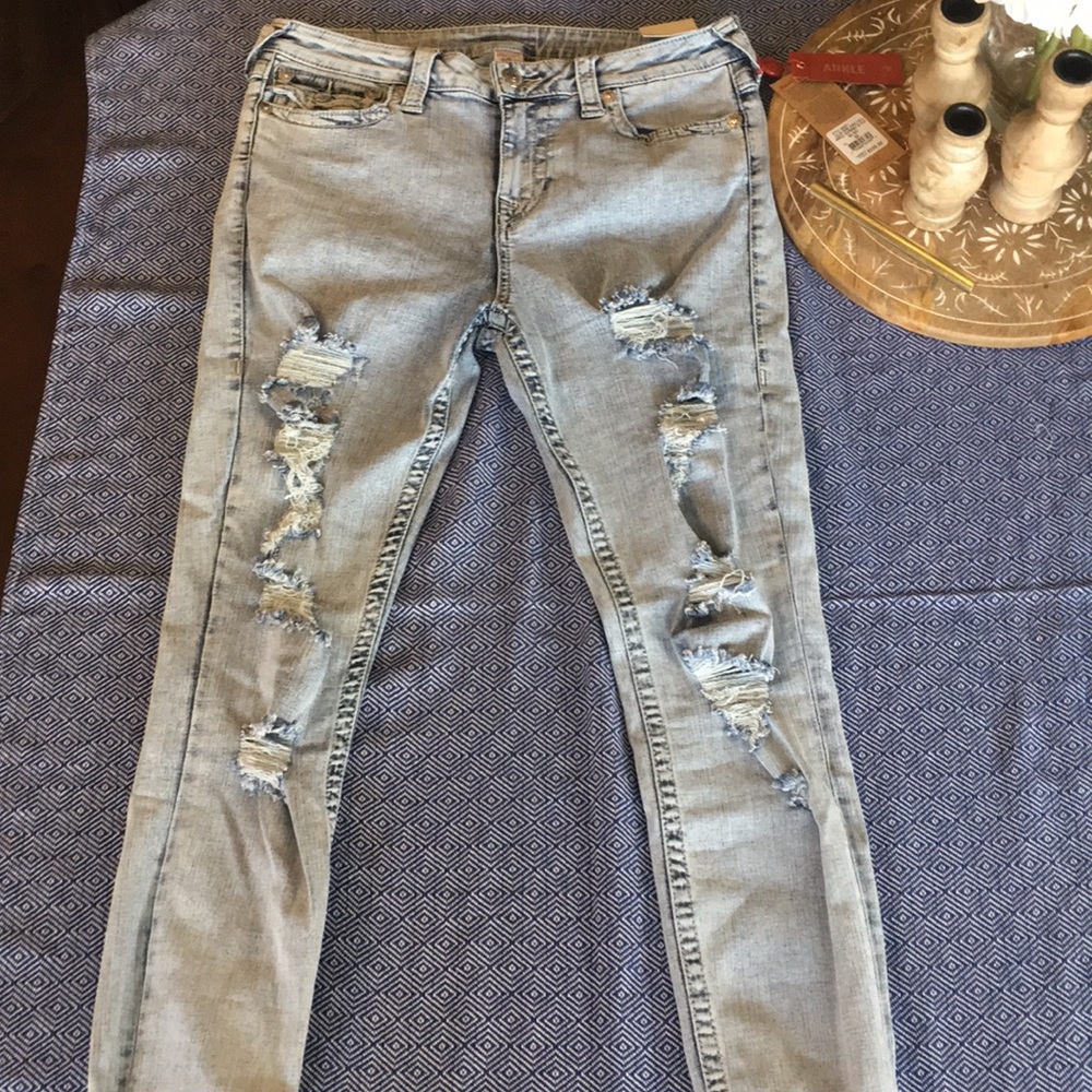 True Religion Super Skinny light wash ankle jeans
